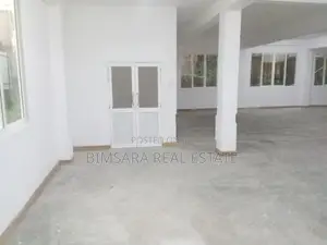 3000 SQ.FT. GROUND FLOOR SPACE IN NAWALA FOR LEASE | LH 3680