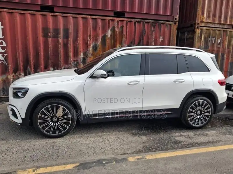 Mercedes Benz GLB 200 Night BrandNew 2026