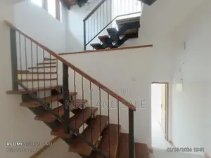 Brand New Luxury House for Sale in Pelawaththa