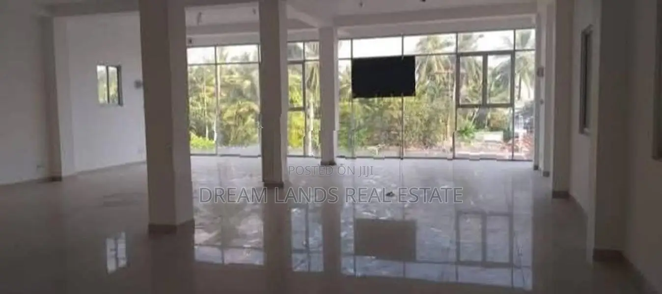 COMMERCIAL BUILDING FOR RENT IN HOMAGAMA (SP1087)