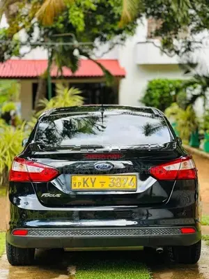 Ford Focus Titanium Plus 2014