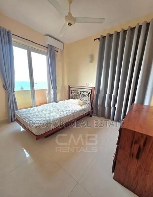 LUXURY FURNISHED APARTMENT FOR RENT COLOMBO 4 PR2236