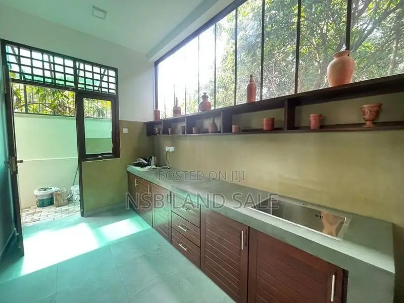 Brand New Super Luxury House for Sale in Talawatugoda