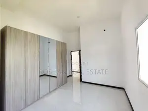 LUXURY FURNISHED APARTMENT FOR RENT COLOMBO 4 PR2236