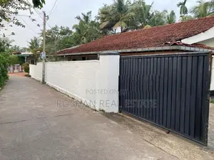 HOUSE FOR SALE JAELA PG2240