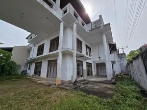Under Construction Luxury House for Sale in Battaramulla