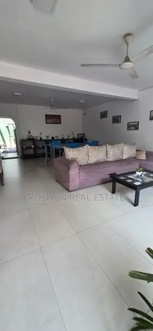 FULLY FURNISHED HOUSE FOR RENT COLOMBO 5 DABARE MAWATHA CH2271