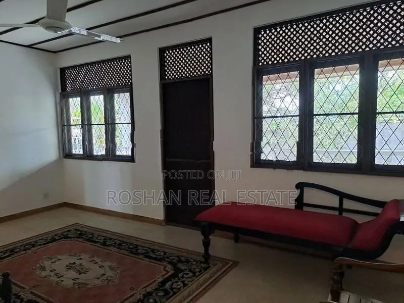 STANDALONE FULLY FURNISHES HOUSE FOR RENT COL9MBO 5 PARK ROAD AS2265