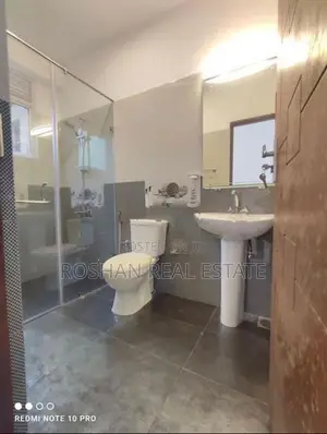 MODERN 3 STORY HOUSE FOR RENT KOSWATTA CH2270