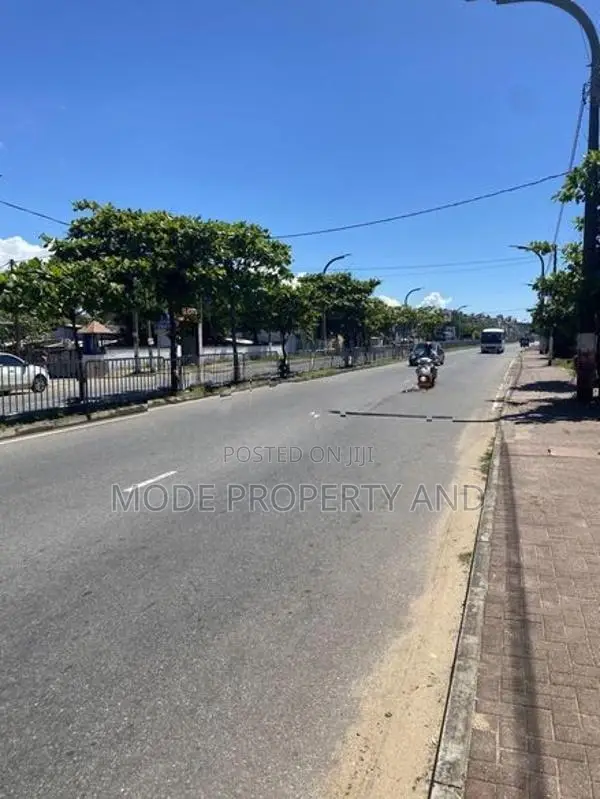 commercial land for sale in moratuwa