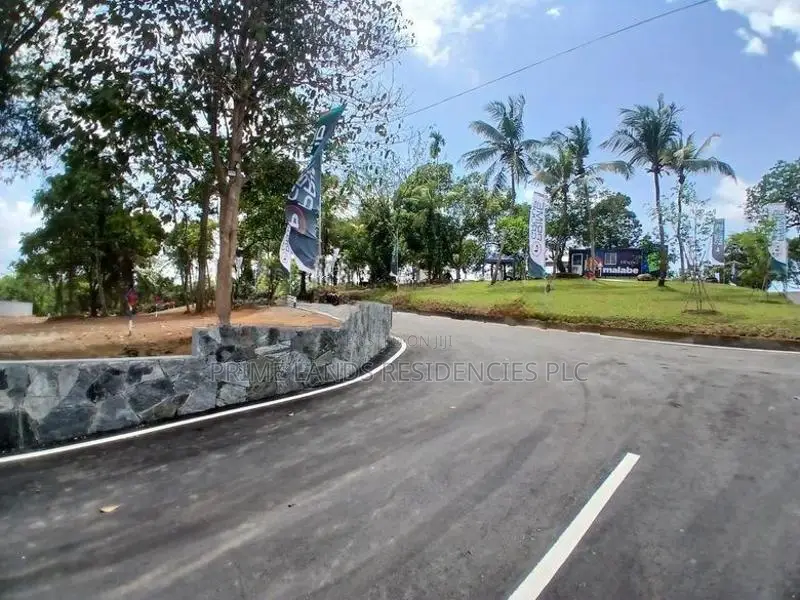 Valuable Land for sale innear the Ambathale junction