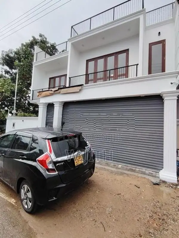 BRAND NEW THREE STOREY HOUSE FOR SALE IN KOTTAWA POLGASOWITA