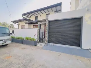 Well Build Modern House Sale Athurugiriya