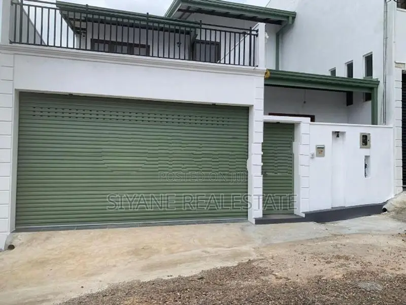 Brand New 2 Storey House For Sale in Athurugiriya
