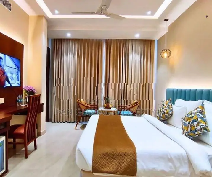 Hotel for Sale in Wadduwa
