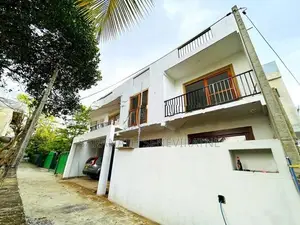 Brand-New Solid House for Sale in Boralesgamuwa Town