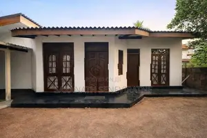 House for in Central Moratuwa (Prime Location)