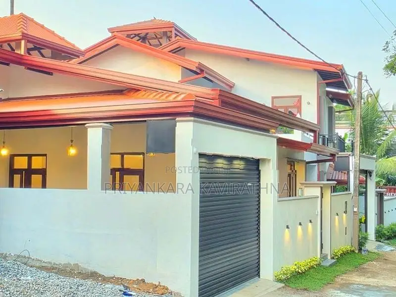 කොට්ටාව පාරට සමීප සුකෝපබෝගී අලුත්ම නිවස විකිනීමට - දියගම
