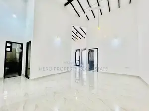 Luxury House for Sale in Athurugiriya