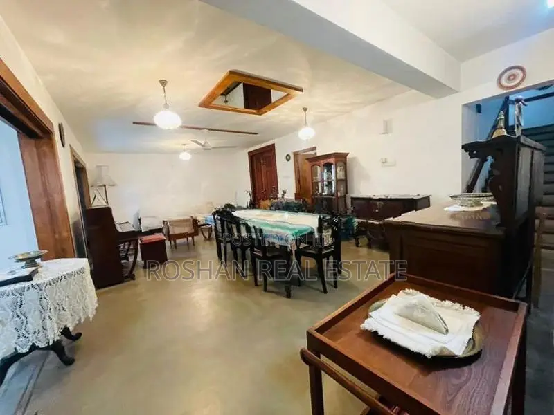2 STORY SEMI FURNISHED HOUSE FOR RENT KOSWATTA NAWALA NI2286