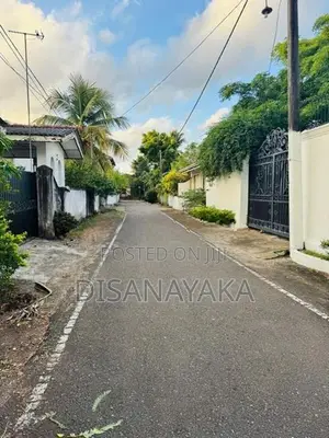 Land for Sale in Battaramulla Ds1965
