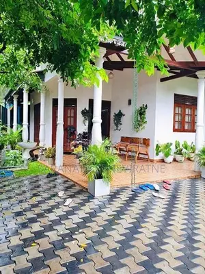 Complete House For Sale (Kadawatha, Dalupitiya) Land size 9 perch