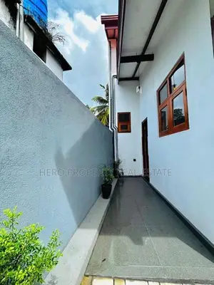 🪂Super Modern House for Sale in Athurugiriya