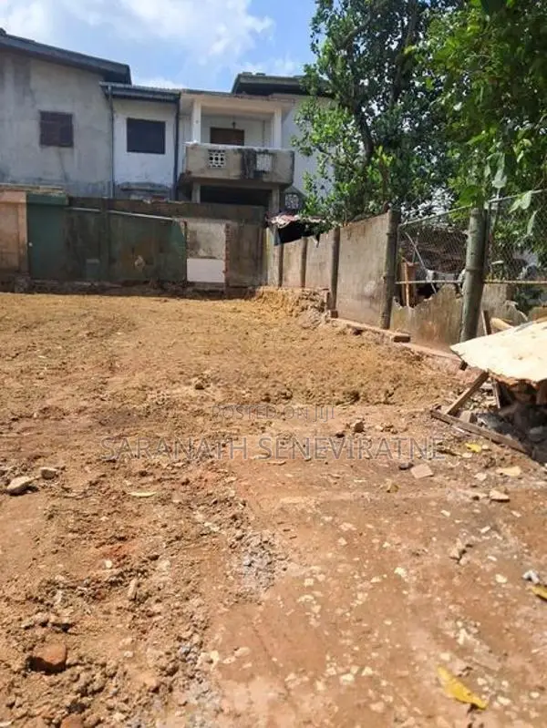 Land in Mattegoda Salgas Junction