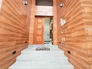 Beautiful Luxury House For Sale Battaramulla