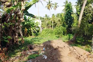 Land with House for Sale in Kalutara