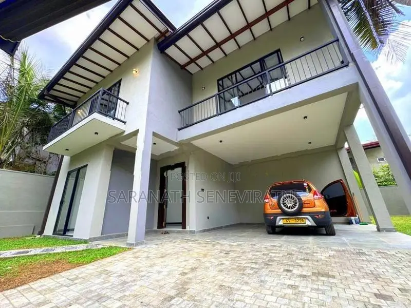Brand New Luxury House for Sale in Homagama Walawwa Junction