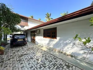 Well Maintained 2 Storied House For Sale From Bokundara Piliyandala