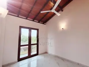 BRAND NEW THREE STOREY HOUSE FOR SALE IN KOTTAWA POLGASOWITA