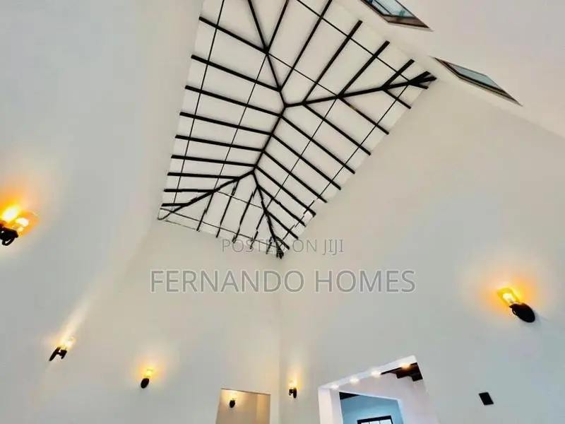 Beautiful Garden With Single Storey Luxury House for Sale In Kandawala