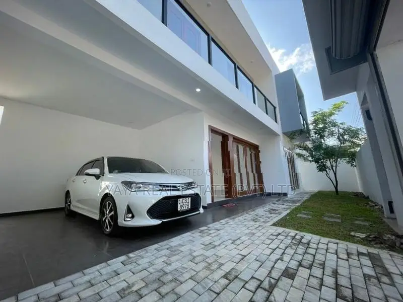 Brand New Luxury House for Sale in Kottawa