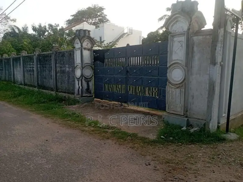 Land for sale Akkara 50, Negombo.Gampaha.