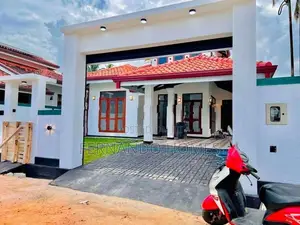 Quality Built In A Gated Community House for Sale Negombo