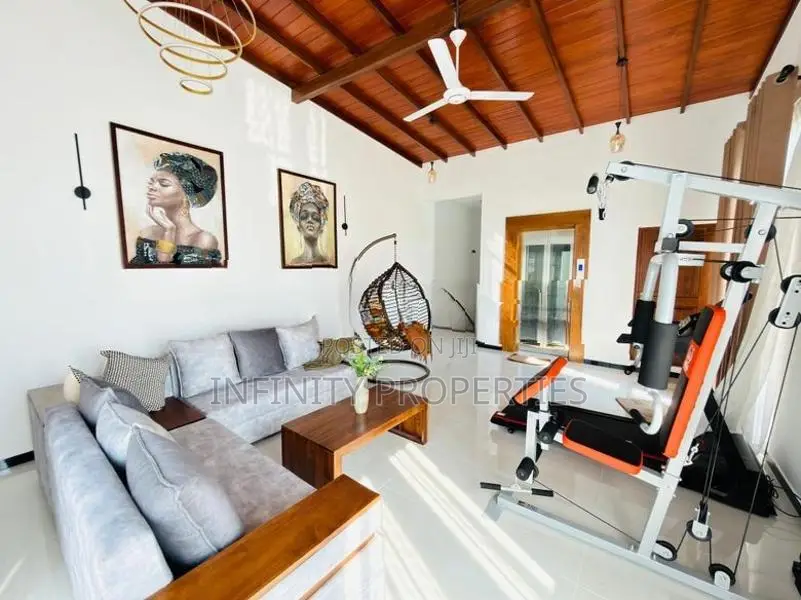 (AF749) Luxury House for Sale - Pelawaththa, Baththaramulla