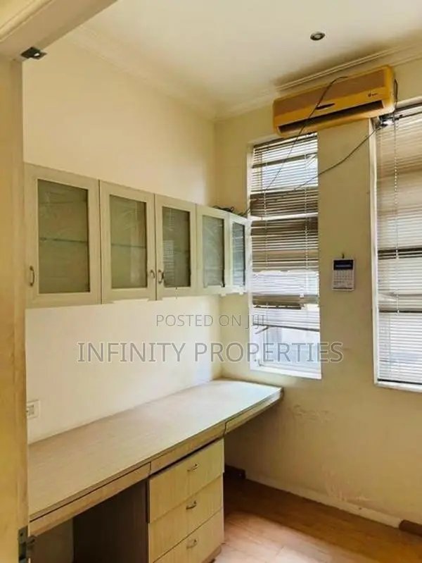 (AF747) House for sale in Bambalapitiya