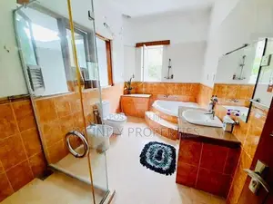 (AF766) 03 Story Luxury House With 22 P Sale in koswatha Nawala