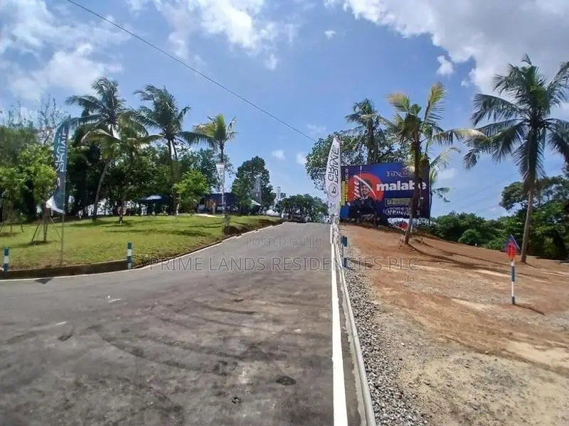 Valuable Land for sale in Ambathale