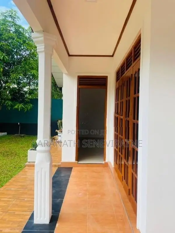New House for Sale in Ranala Rd, Habarakada, Homagama