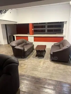 5 Story Biulding For Rent In Colombo 6 - CC870