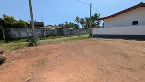 Land for sale in Rathmalana