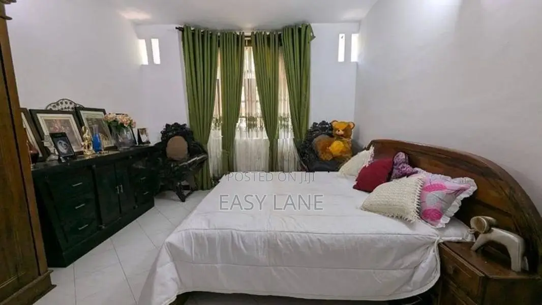 House for sale in Kaduwela