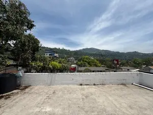 Commercial Building for Sale Peradeniya