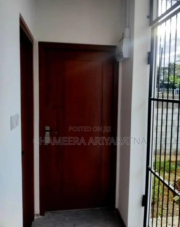 Luxury Room for Rent Kottawa