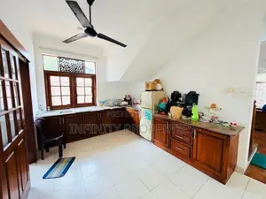 02 Story House With 18 P Sale At Divilapitiya Pepiliyana