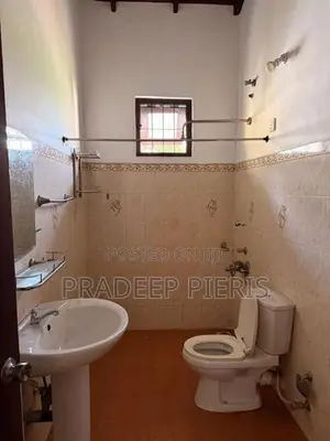 Valuable House for Sale Thalawathugoda.