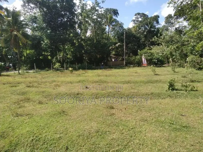 153 Perches Land for Sale in Millaniya Bandaragama